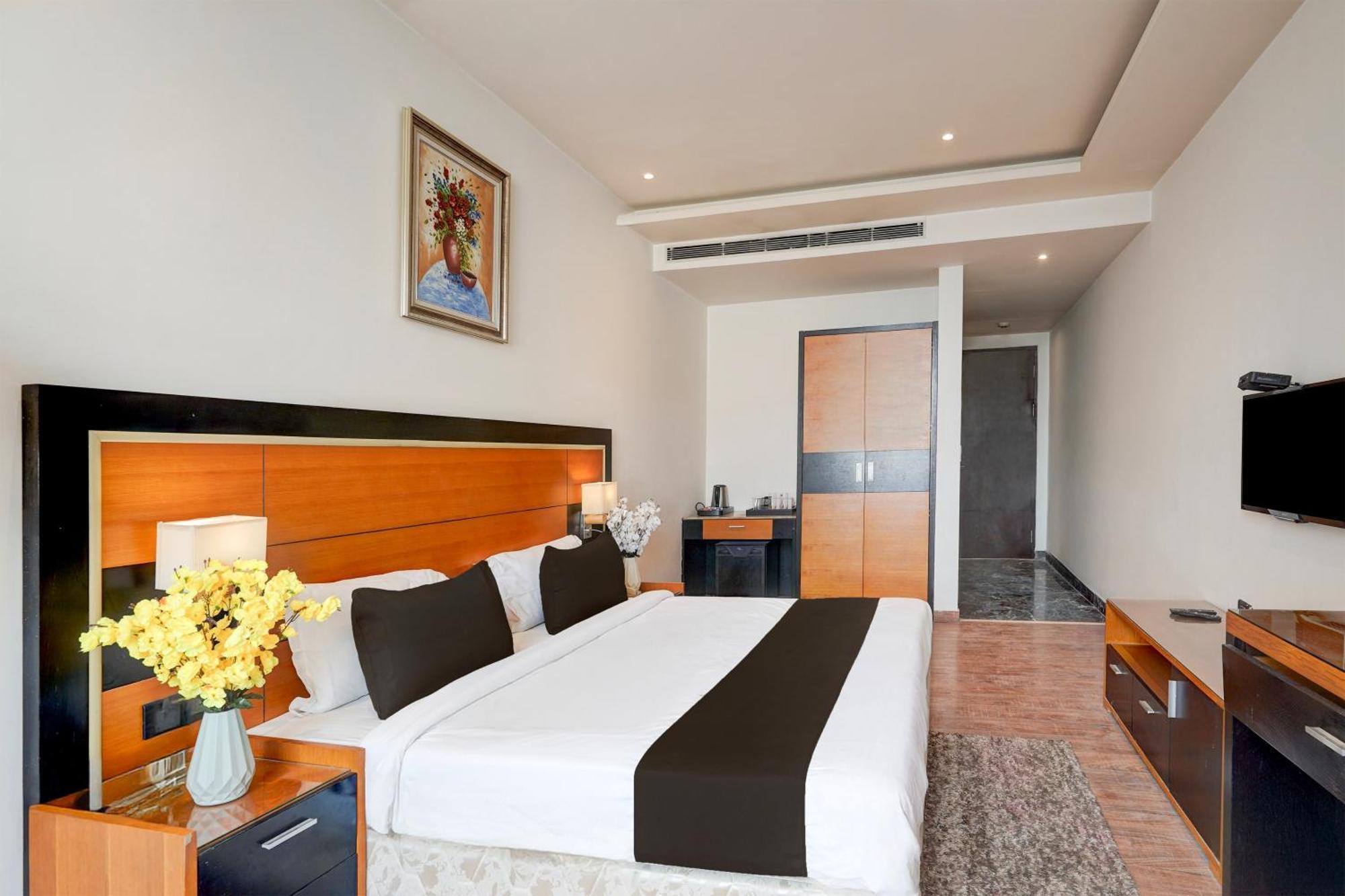 Townhouse Oak Agra Near Sultanganj Puliya Formerly Bb Grand 외부 사진