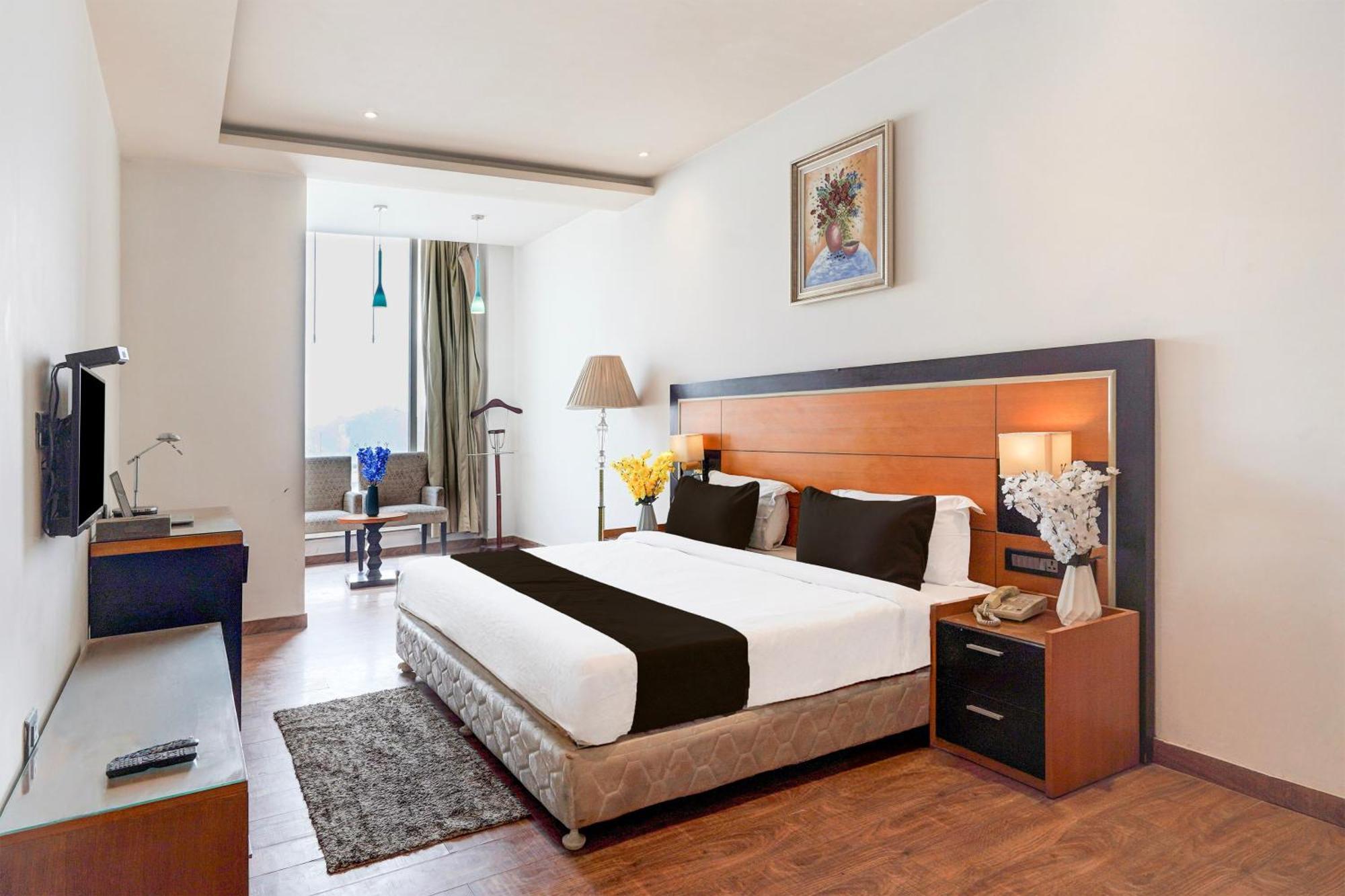 Townhouse Oak Agra Near Sultanganj Puliya Formerly Bb Grand 외부 사진